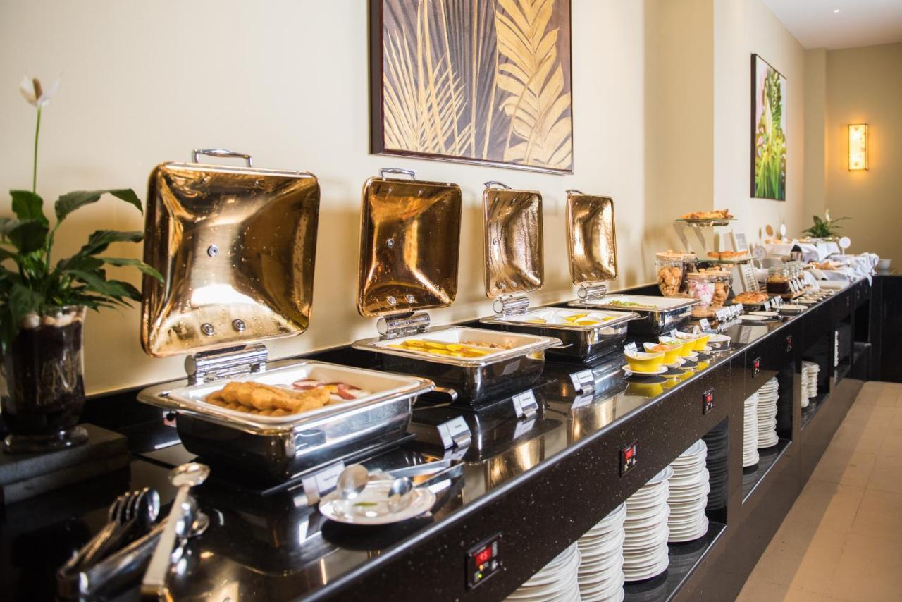 Centara Muscat Hotel Oman Екстер'єр фото